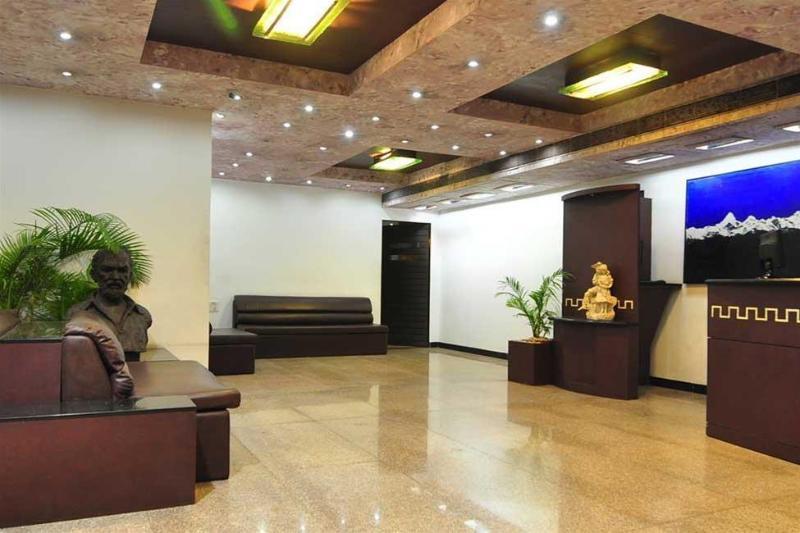 Infiniti Hotel And Spa Індаур Екстер'єр фото